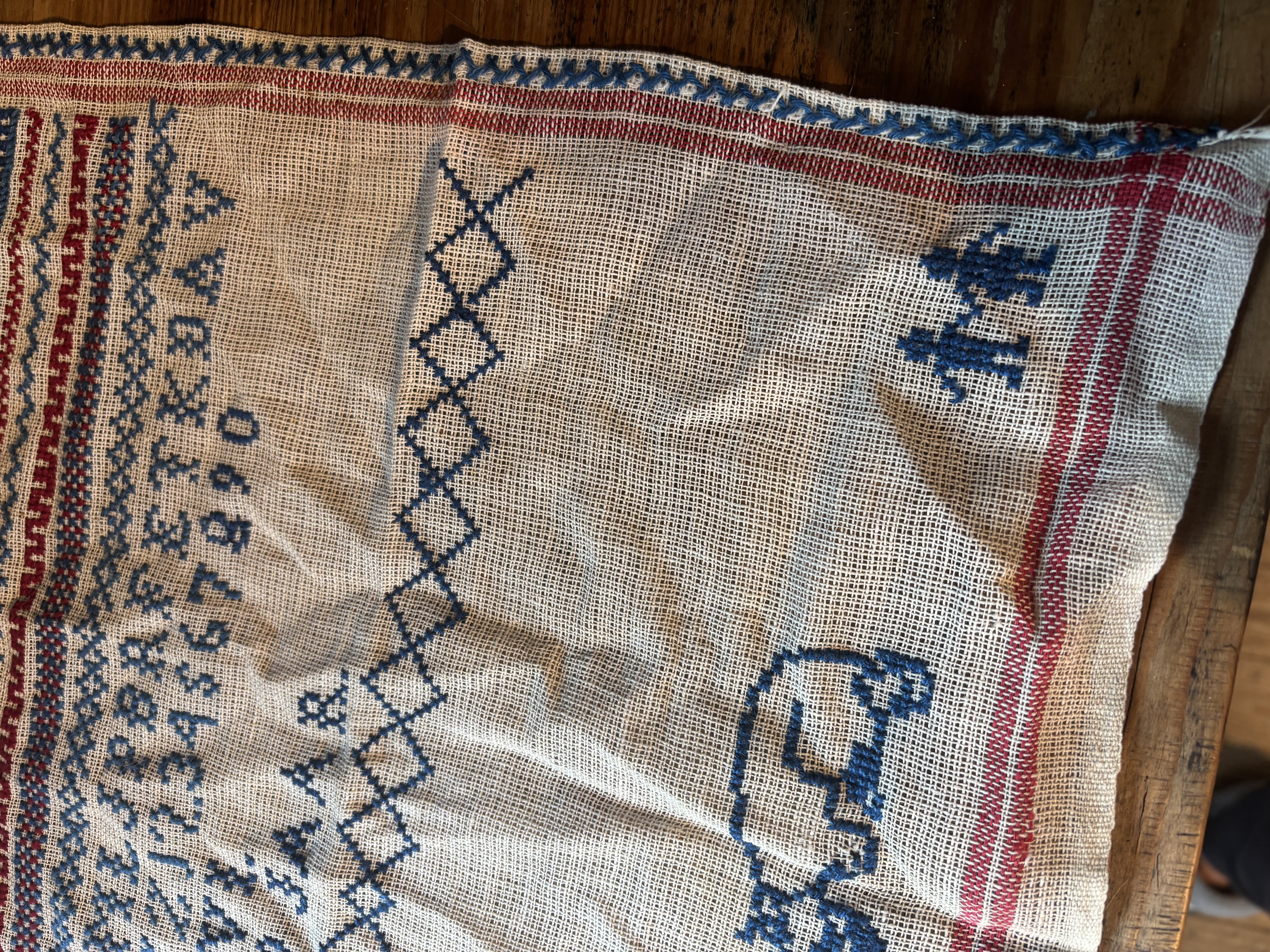 Merklapje met blauw en dieren