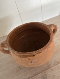 Oude steengoed pot