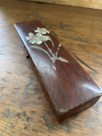 Pennen bakje bloemen