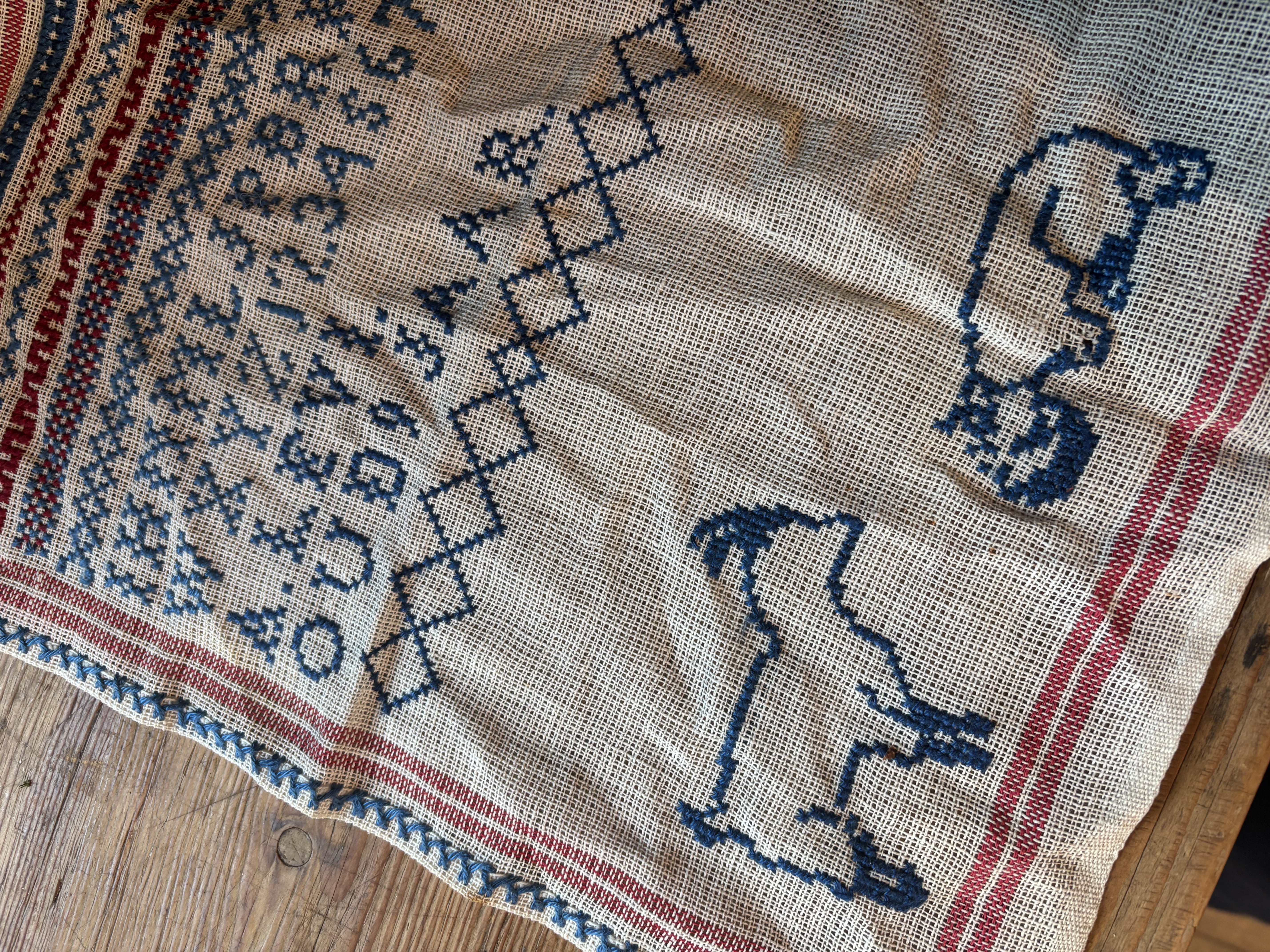 Merklapje met blauw en dieren