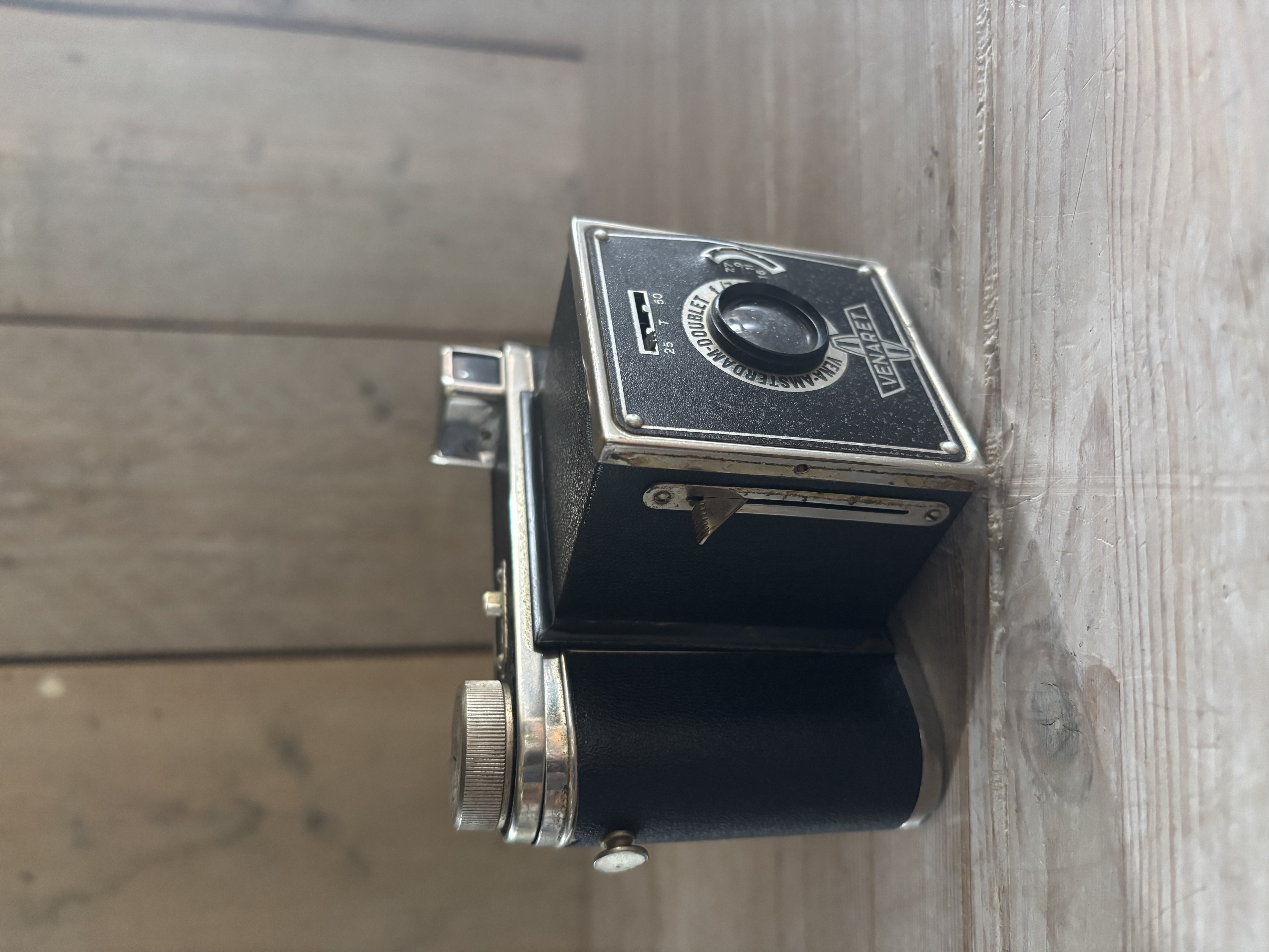 Venaret camera
