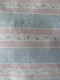 Streep pastel sloop met bloemetjes