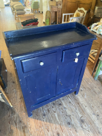 Mooi oud blauw kastje met twee bovenlades