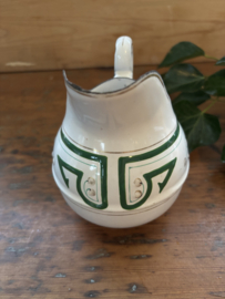 Bol emaille wit met groen kannetje