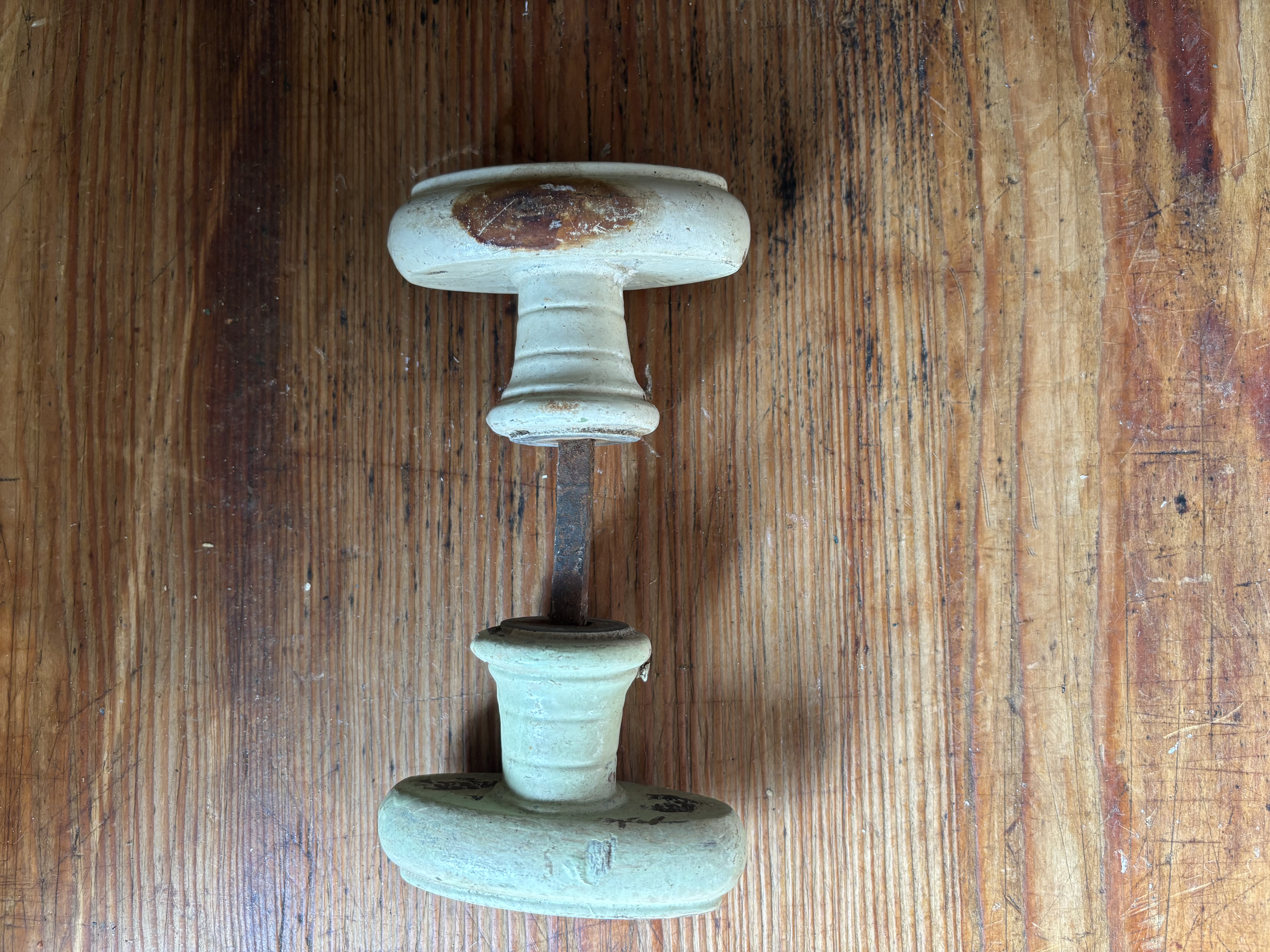 Houten knop crème groen nr 2