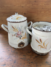 Grote gebloemde pot