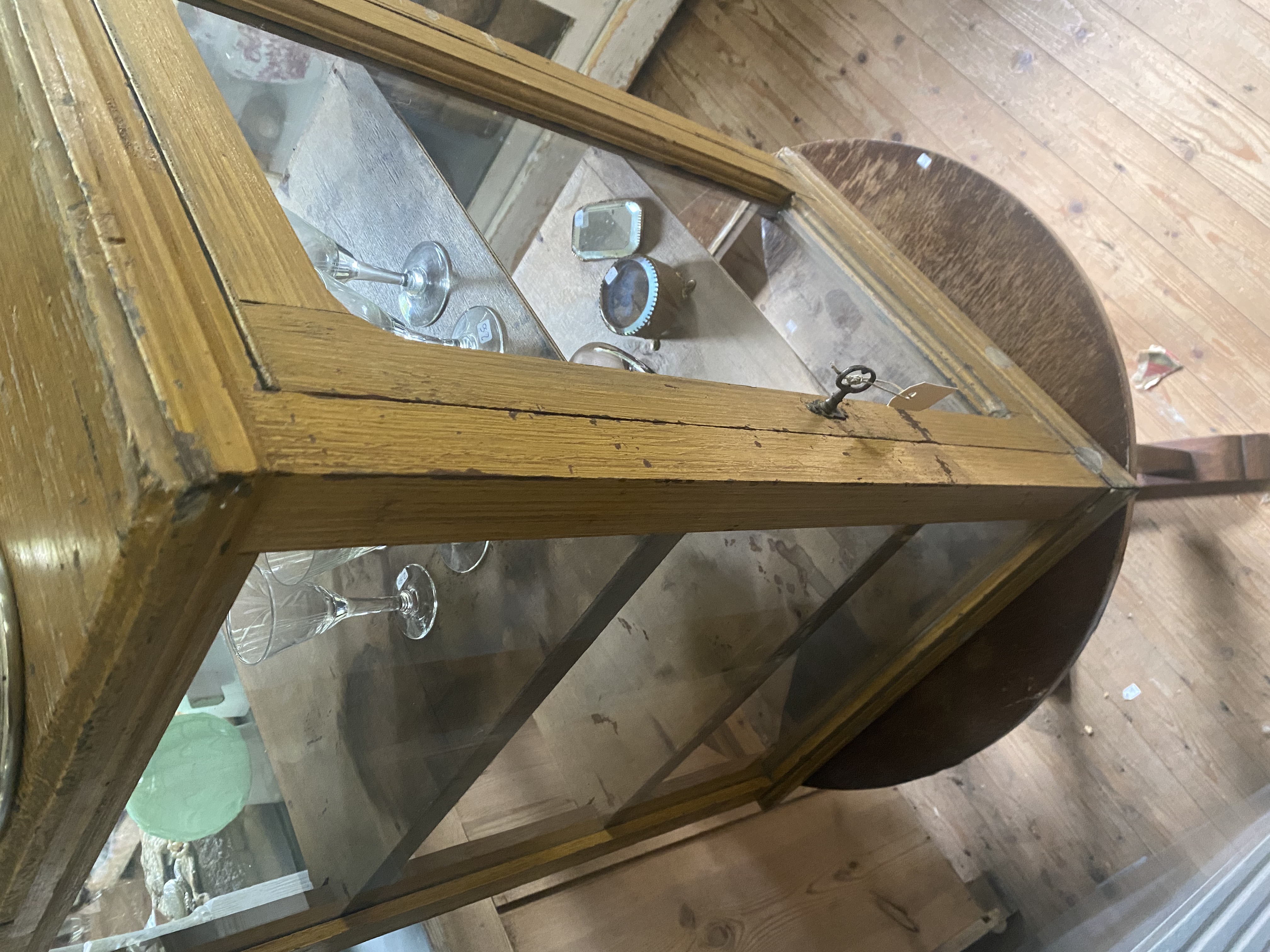 Prachtige Originele bakkers vitrine