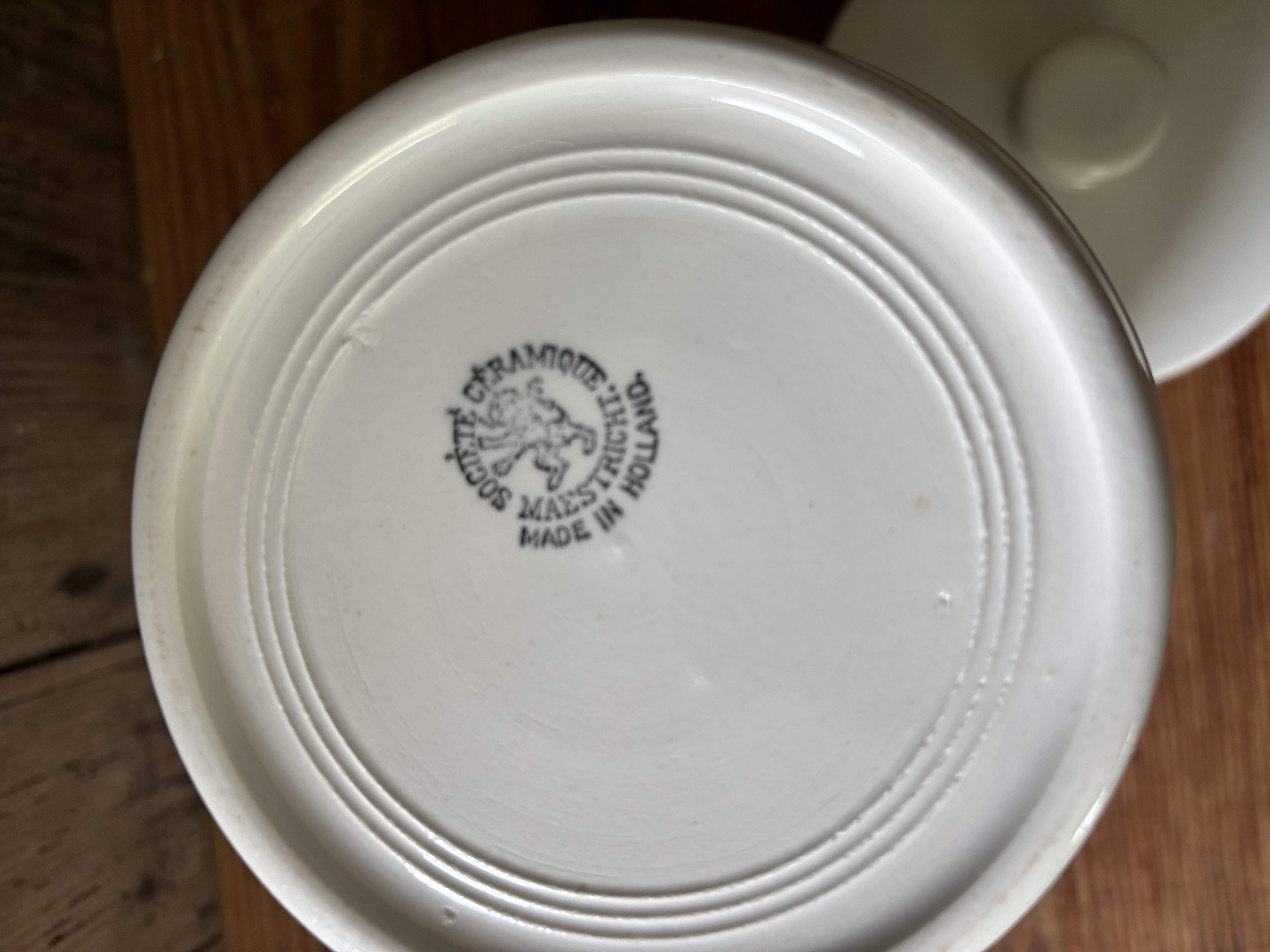 Bandenpot wit Soc.Ceramique