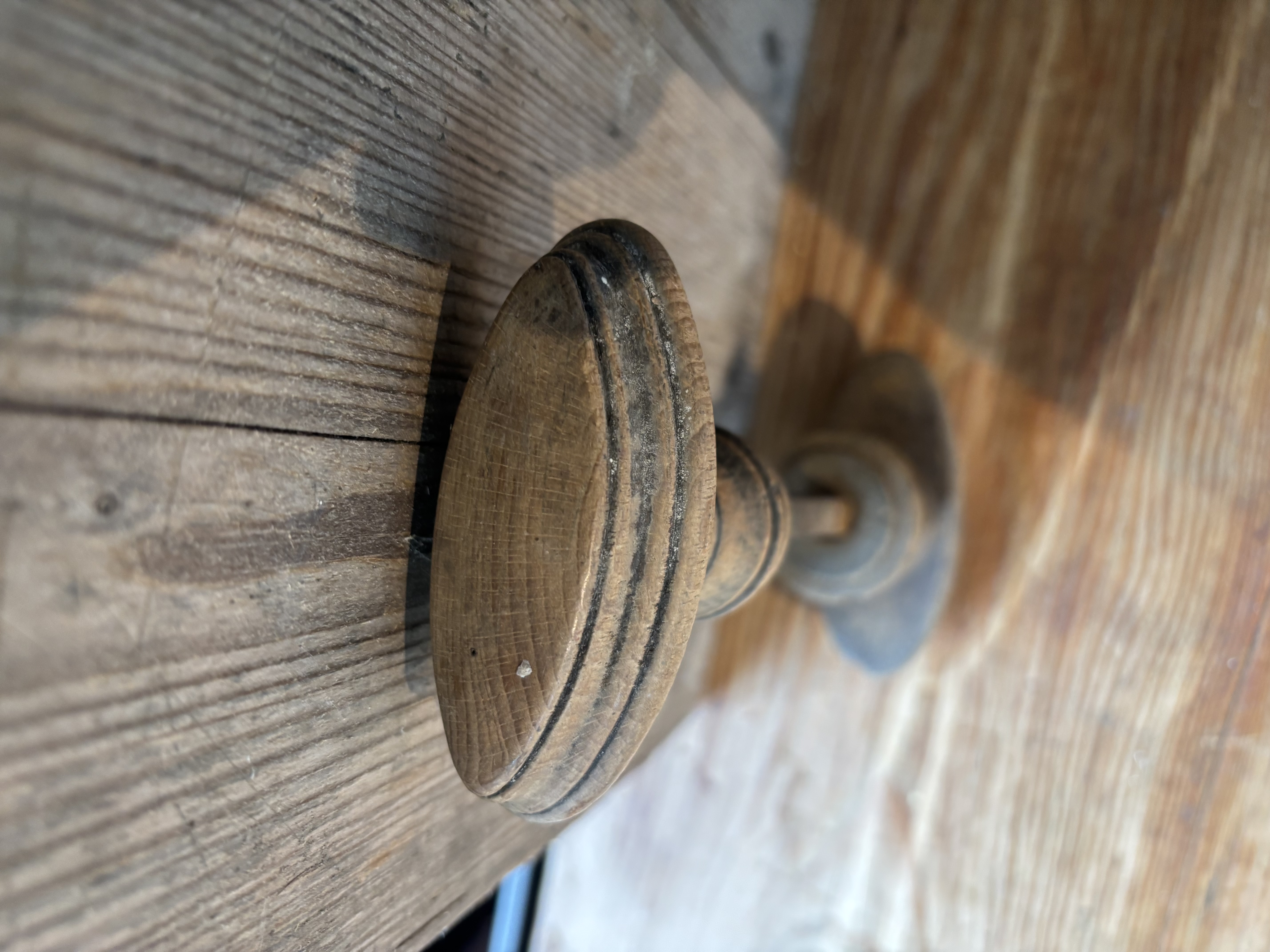 Houten dubbele knop nr 1