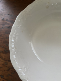 Witte P.Regout schaal
