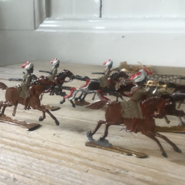 Tinnen soldaatjes kozakken op paard