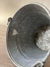 (Verkocht)Prima zinken emmer