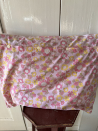 Twee slopen roze bloemetjes