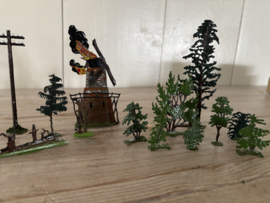 13 stuks tin bomen etc