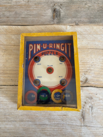 Pin - u- Ringit spelletje