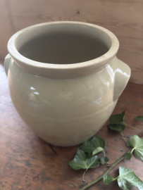 Zandkleurige grespot