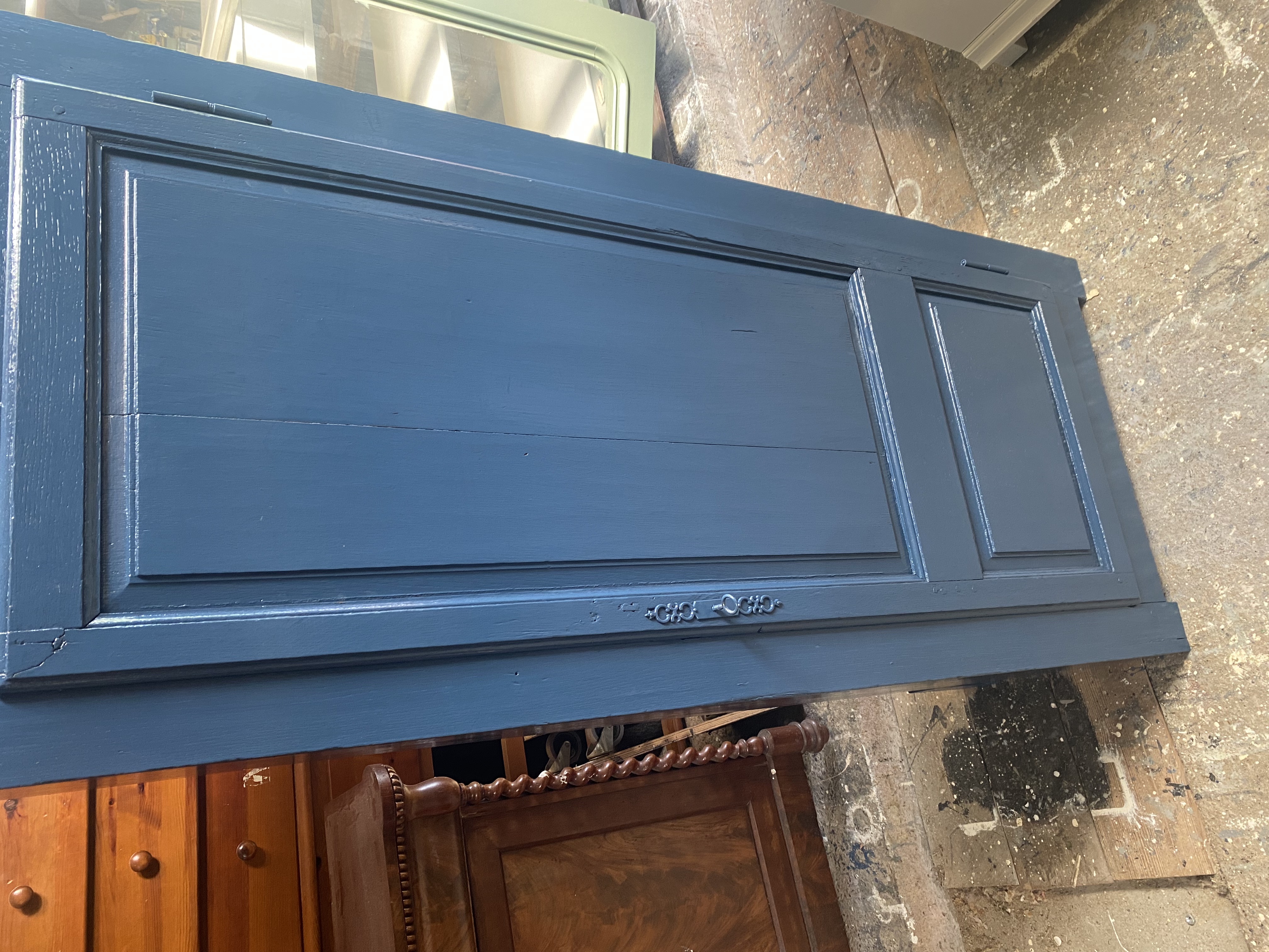 Oude Boerenblauwe eendeurskast