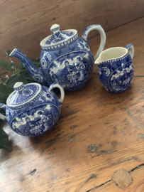 Teadrinker koffiepot ,suiker en melk stelletje