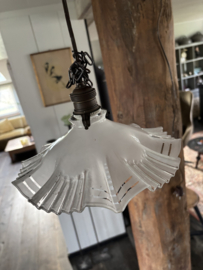 Glas lampje gegolfd