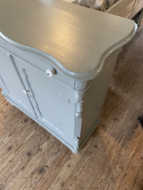 Meidenkastje met bovenla.