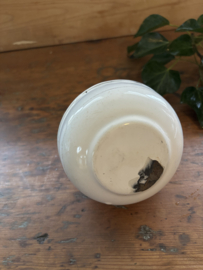 Bol emaille wit met groen kannetje