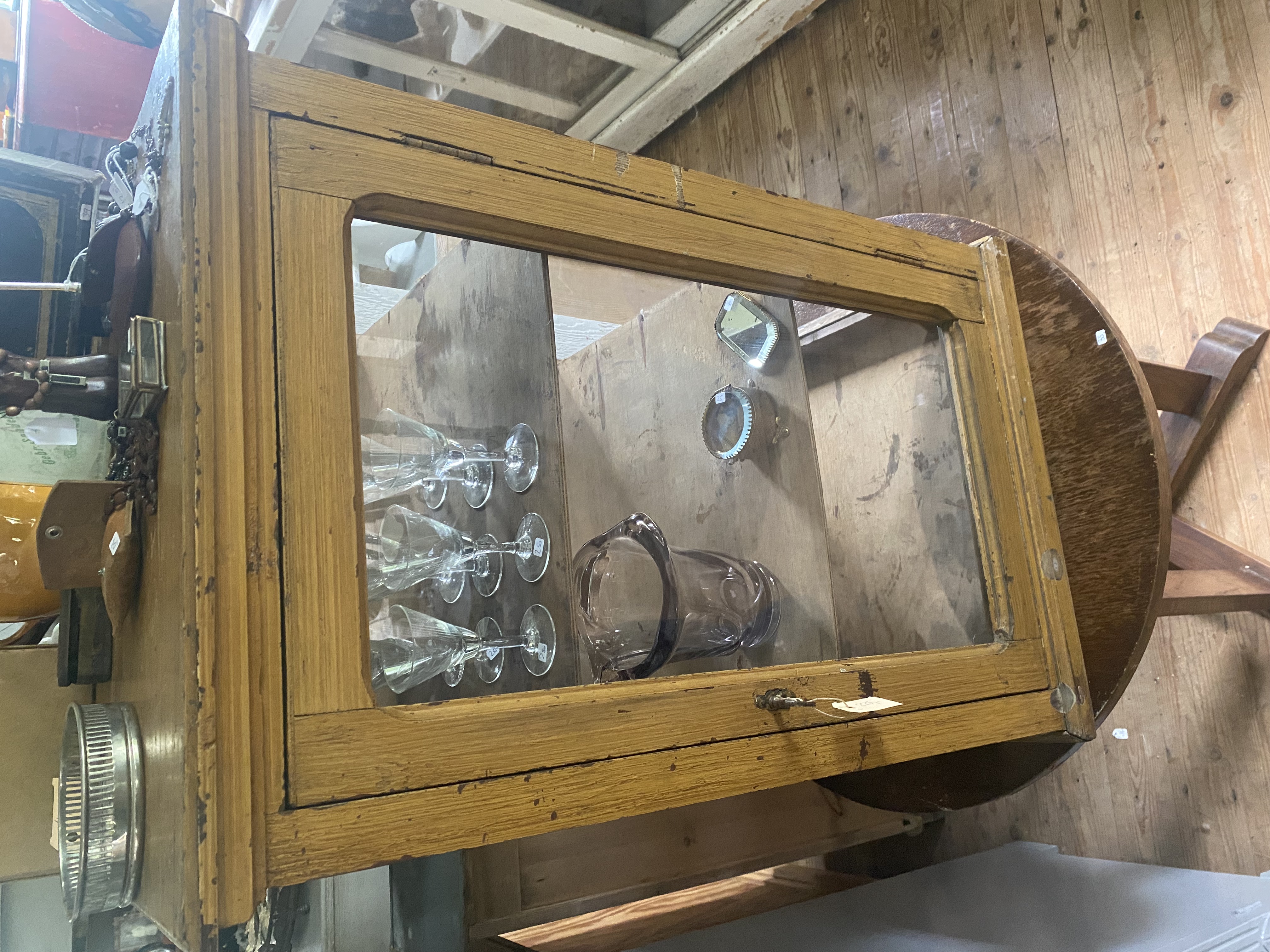 Prachtige Originele bakkers vitrine