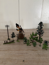 13 stuks tin bomen etc