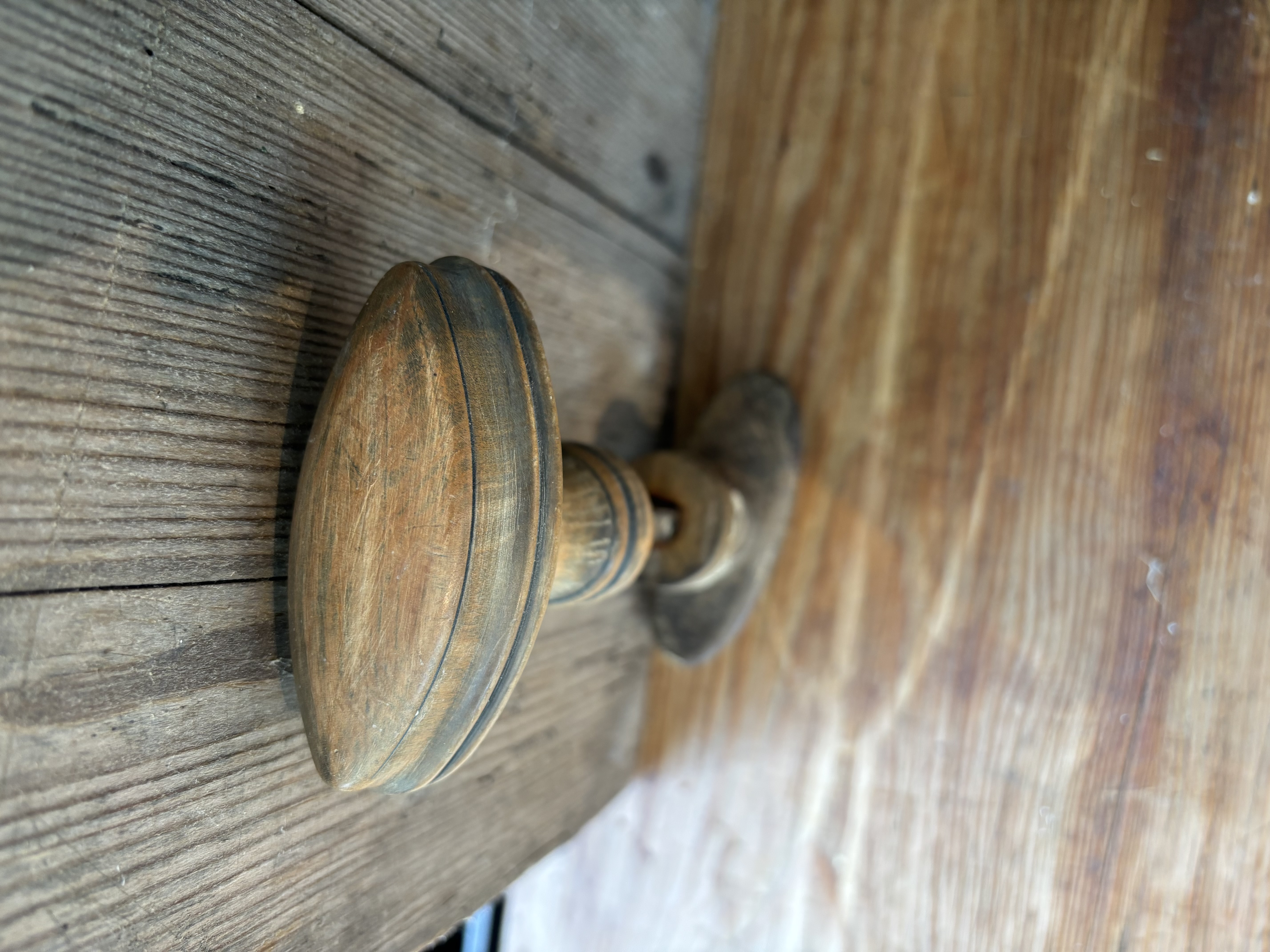 Houten dubbele knop nr 10