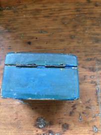 Prachtig doosje met bloemen