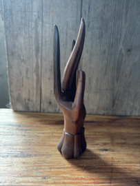 (Verkocht)Sierlijk Uitgesneden hand