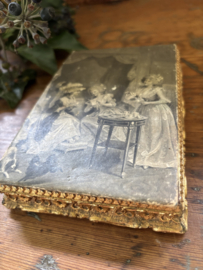 Oud victoriaans doosje