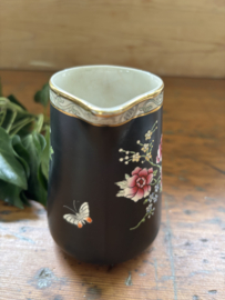 Zwart bloemenkannetje