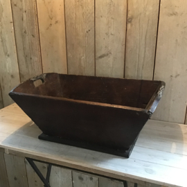 Grote houten houtbak