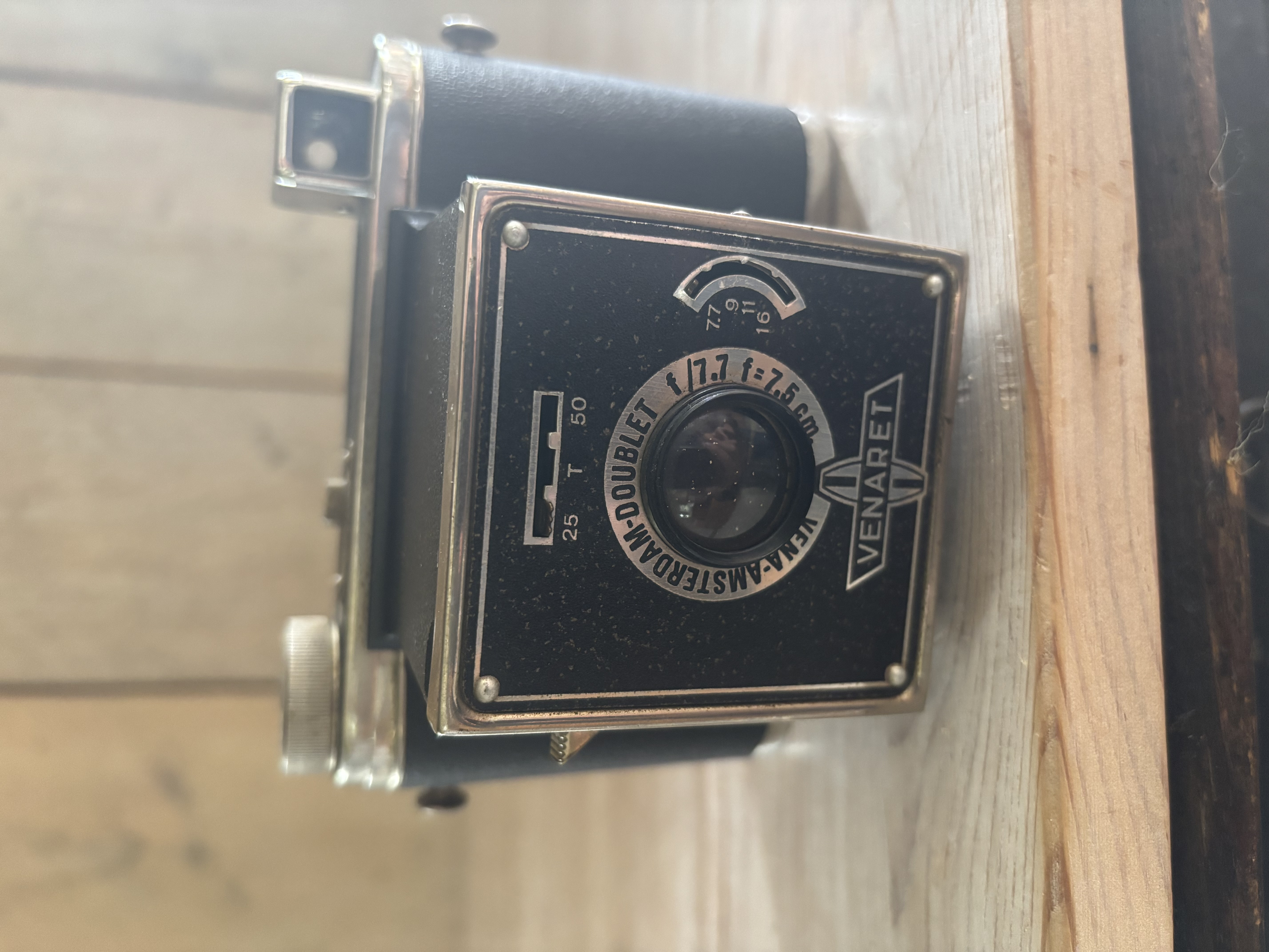 Venaret camera