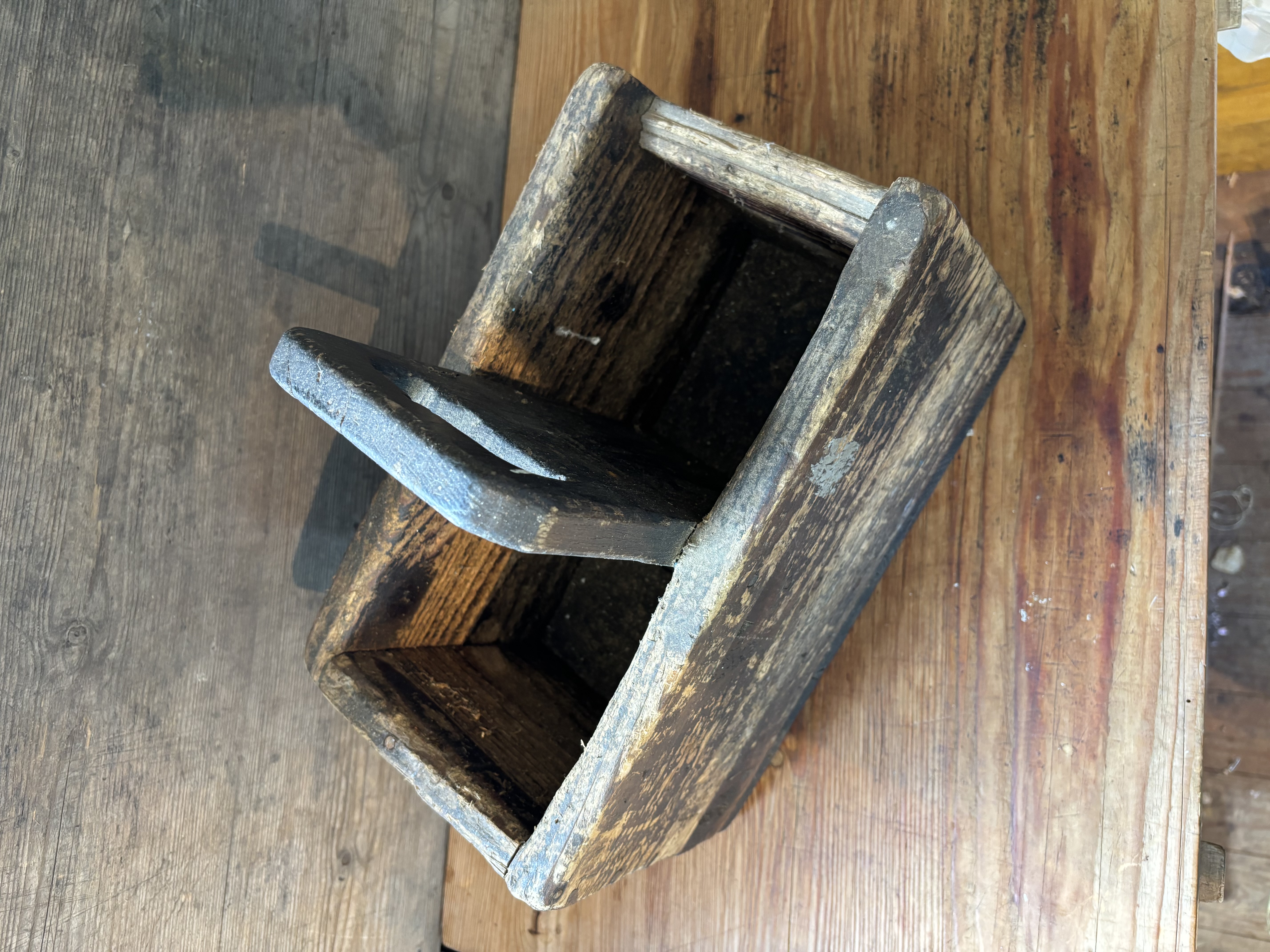 Houten hengselbak