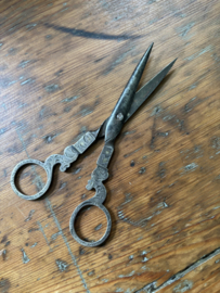 Handgemaakt oud schaartje