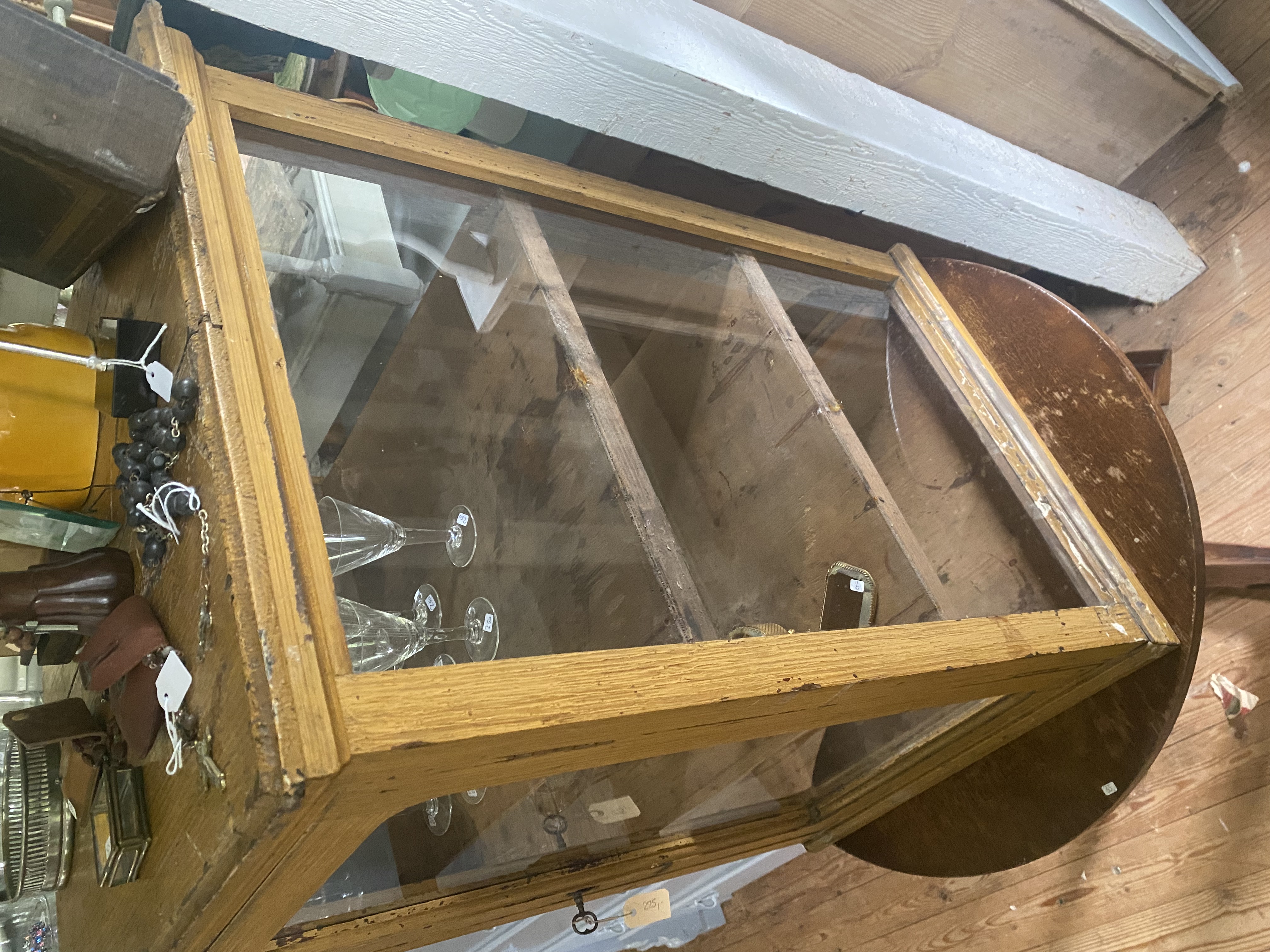 Prachtige Originele bakkers vitrine