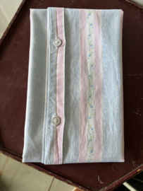 Streep pastel sloop met bloemetjes