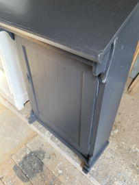 Oude Lessenaars kast