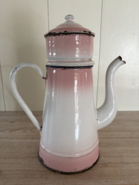 Roze koffiepot met opstand