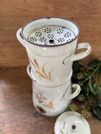 Grote gebloemde pot