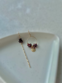Burgundy moon oorbellen - goldfilled