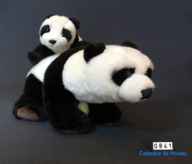 Pandabeer met jong materiaal Pluce