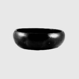 BLACK POTTERY ROUND CURVED BOWL