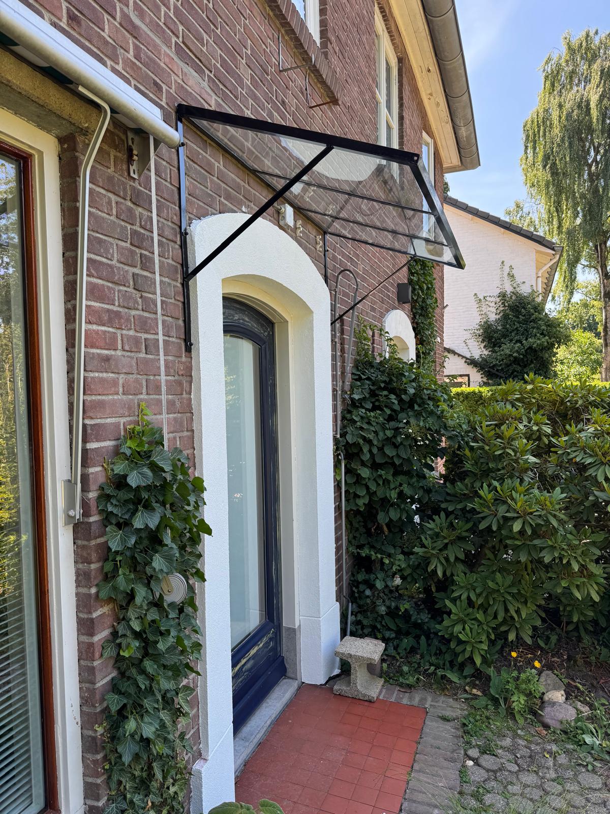 Stalen deurluifel op maat gemaakt