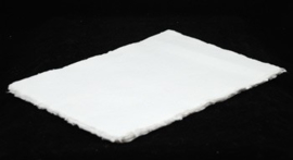 Katoenpapier met scheprand, wit, A3 = 42 x 29,7 cm.