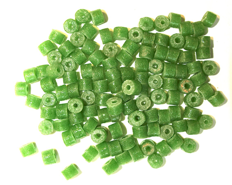Cilindervormige glaskralen, groen