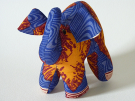 Oranje olifant, Stoffen decoratiedier