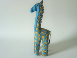 Blauwe giraffe, Stoffen decoratiedier