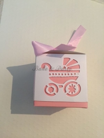 Giftbox "Kinderwagen" (1) Roze